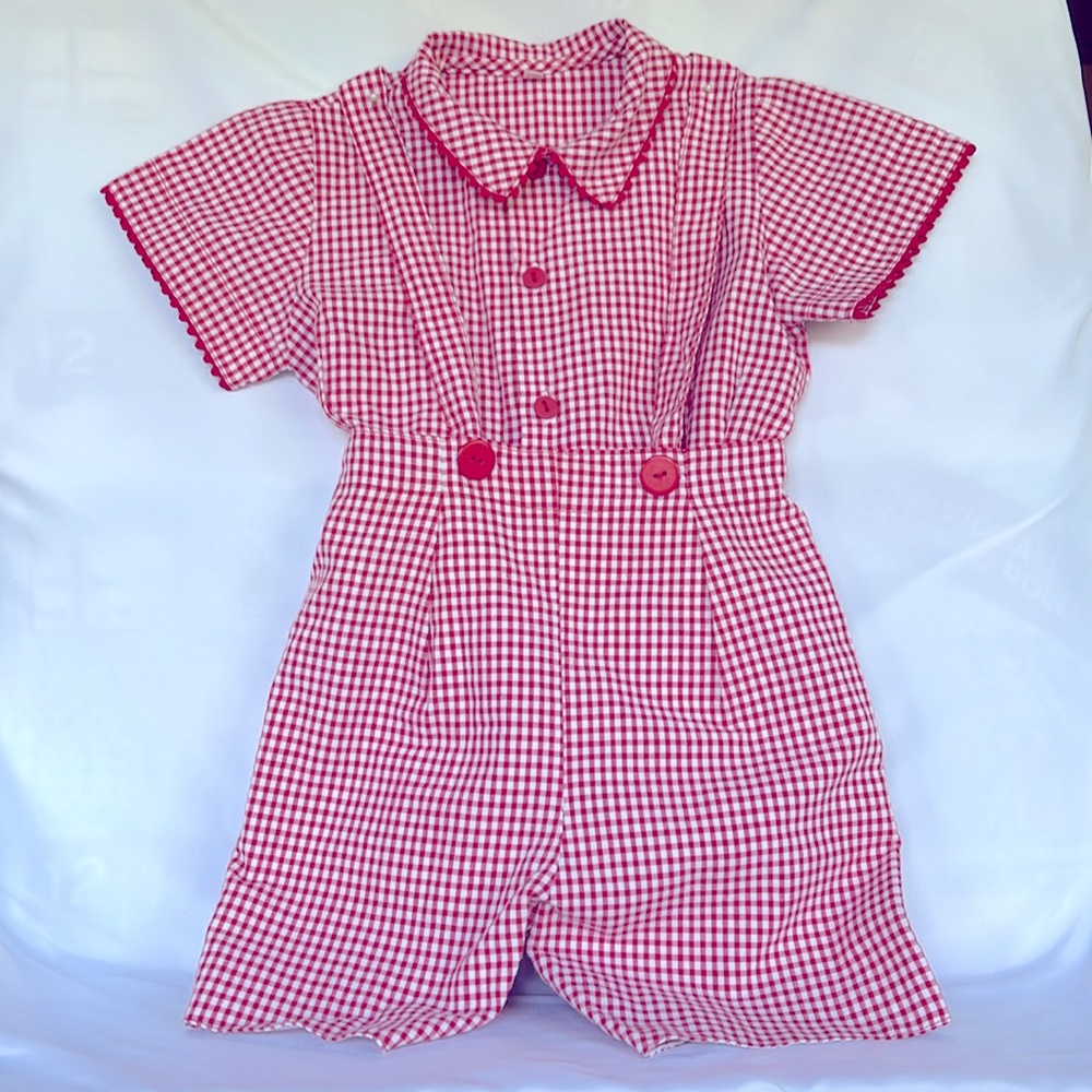 VINTAGE 02 LIKE NEW! SUPER CUTE GINGHAM SHORT SLEEVES SHIRT & OVERALLS SET 4T